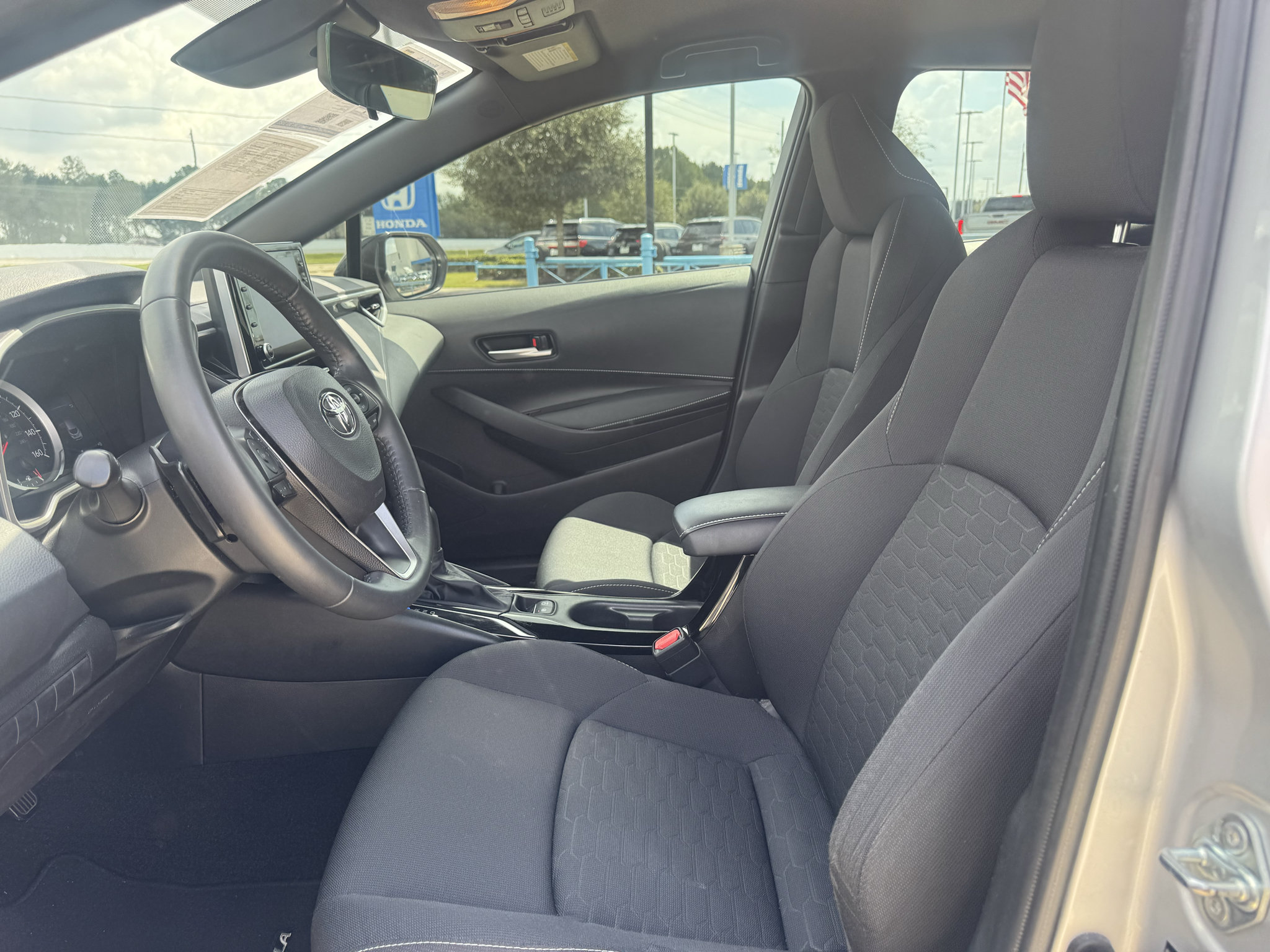 Used 2022 Toyota Corolla SE FWD image 10