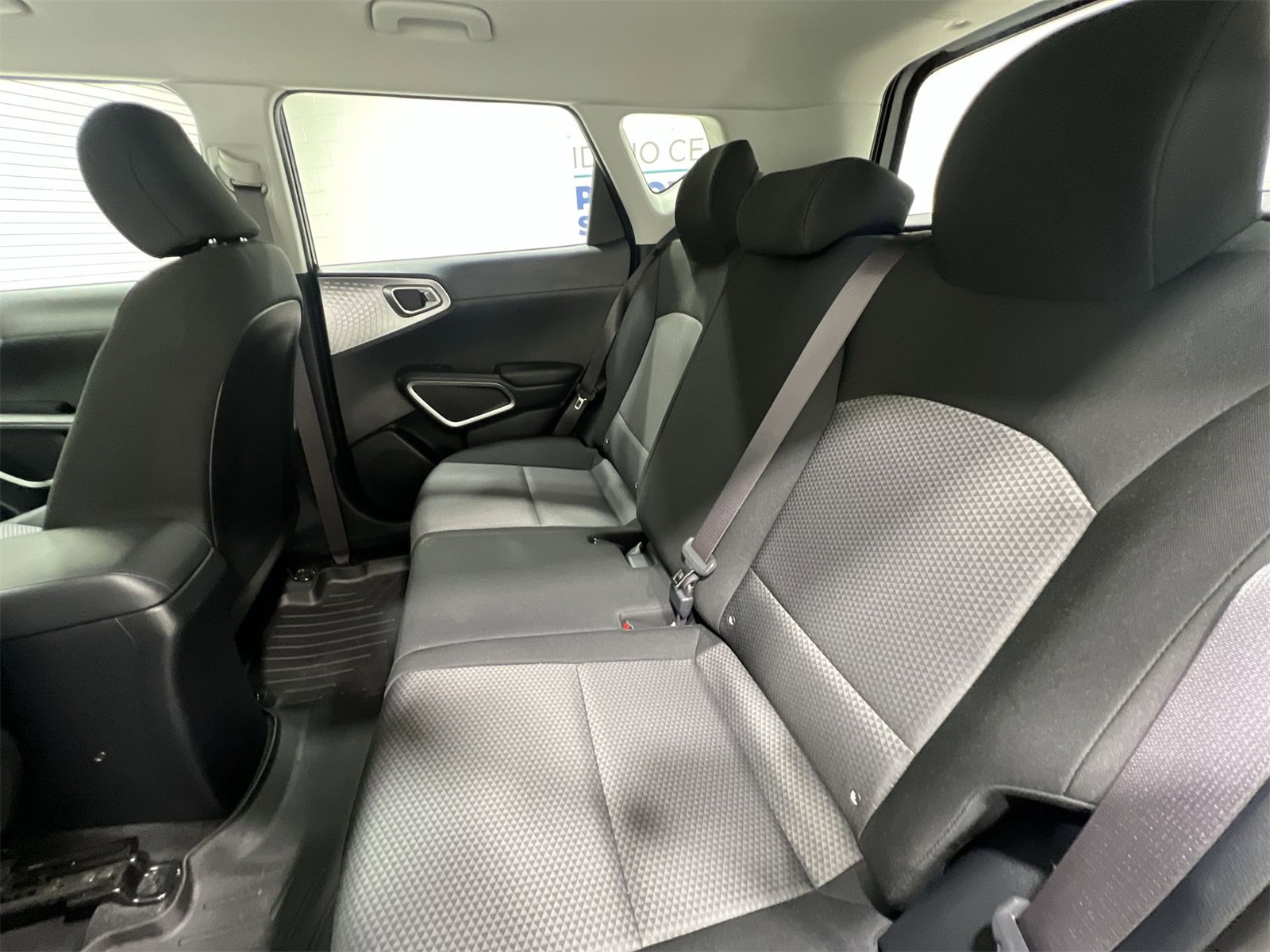 Used 2020 Kia Soul LX image 21