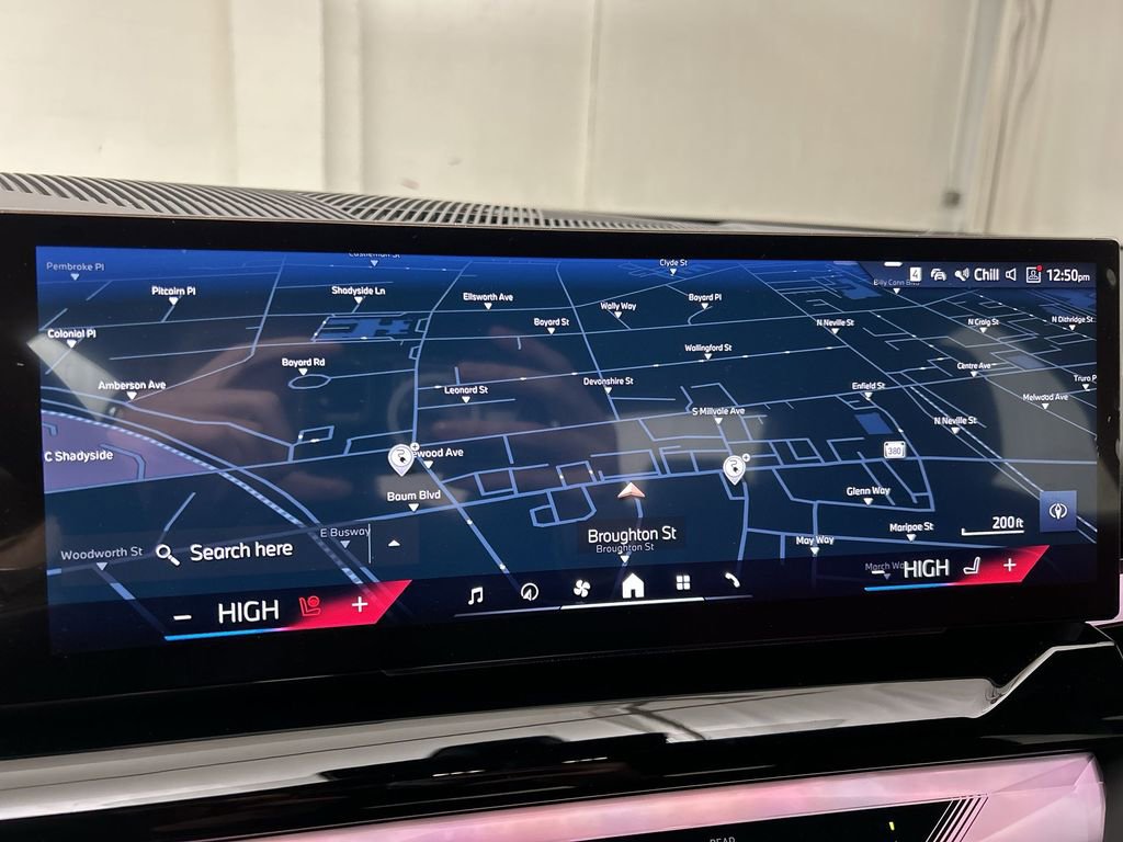 New 2025 BMW i5 xDrive40 w/ Premium Package image 19