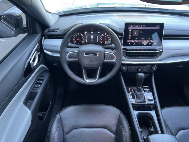 Used 2024 Jeep Compass Limited AWD/4WD image 13