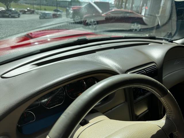 Used 2003 Ford Mustang GT Premium image 25