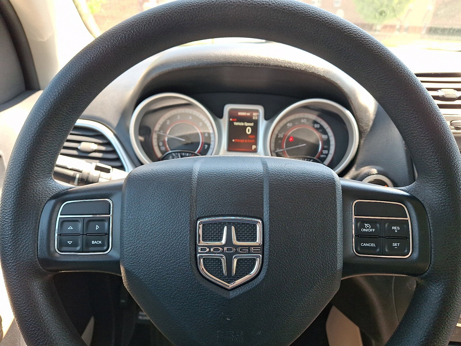 Used 2019 Dodge Journey SE FWD image 17