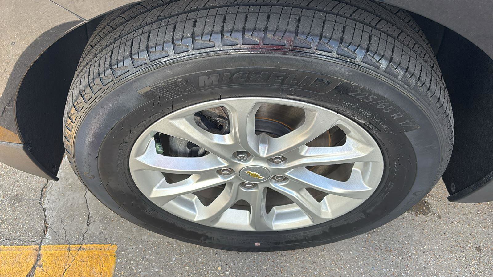 Used 2020 Chevrolet Equinox LT image 8