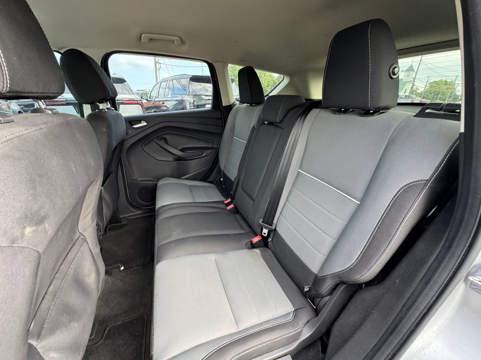 Used 2014 Ford Escape SE w/ Equipment Group 201A FWD image 24
