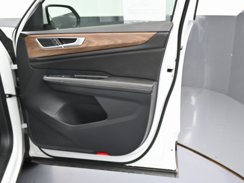 Used 2024 Volkswagen Atlas SE image 40