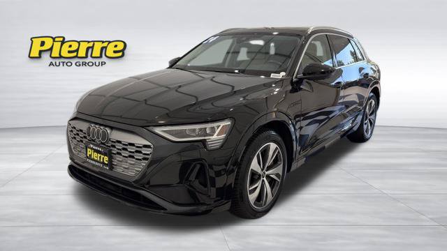Used 2024 Audi Q8 e-tron Premium Plus w/ Premium Plus Package AWD/4WD 360° Tour