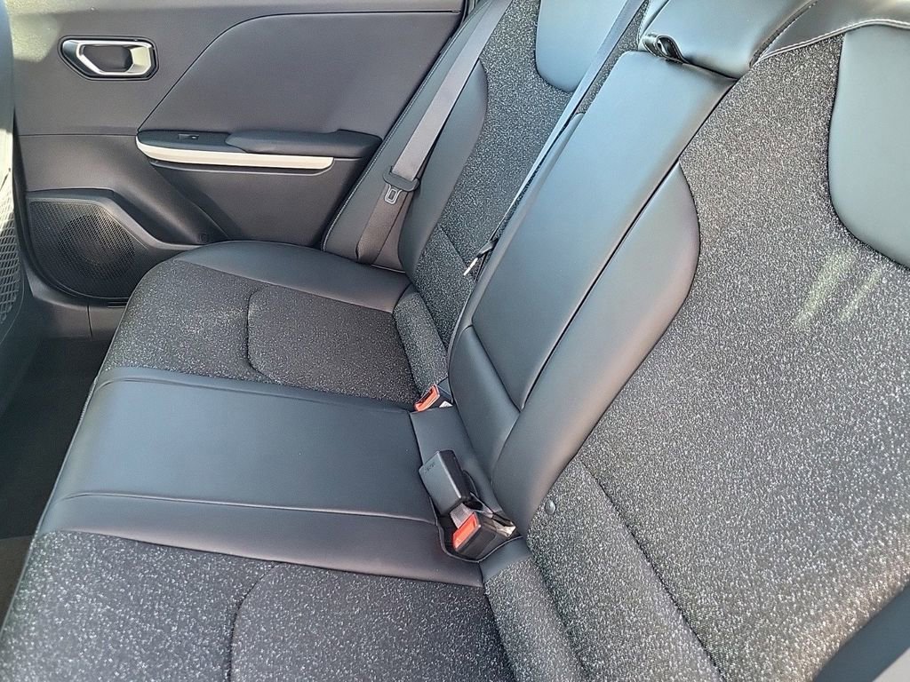 New 2025 Kia K4 GT-Line image 19