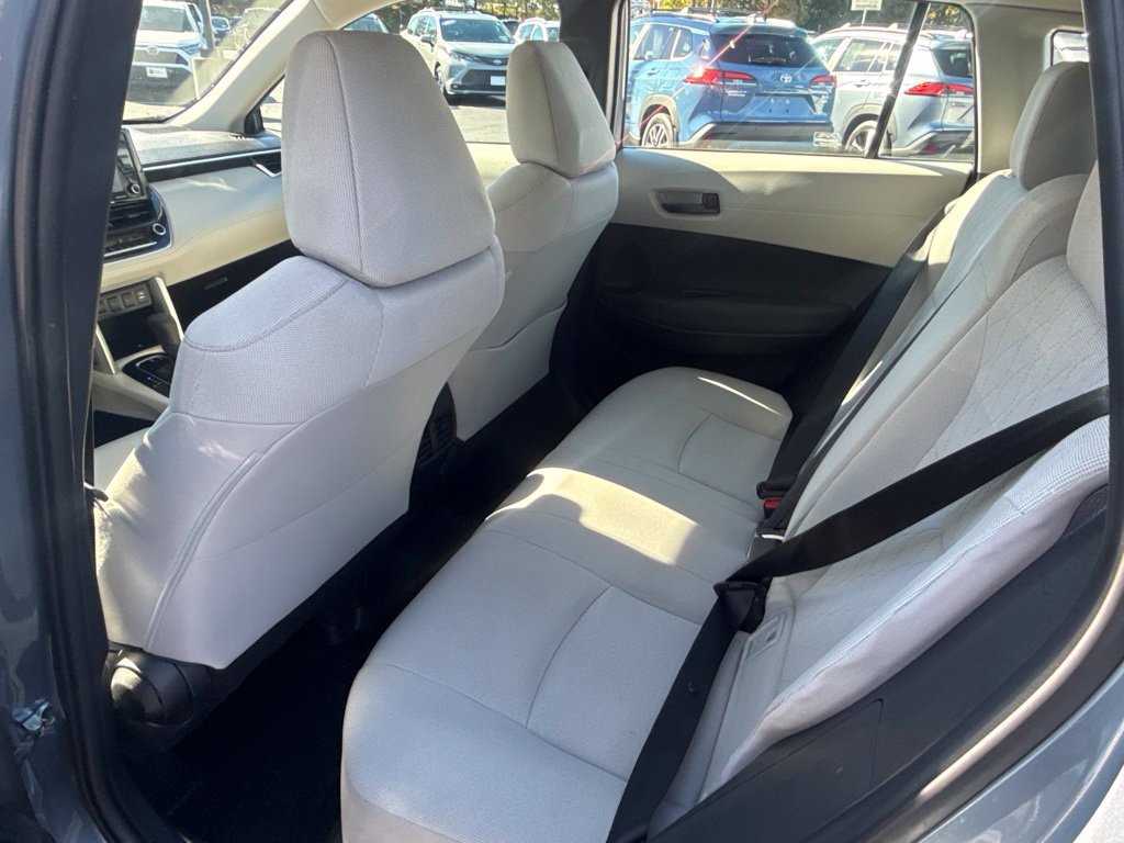 Used 2022 Toyota Corolla Cross L AWD/4WD image 16