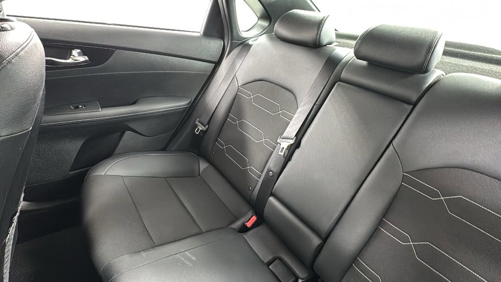 Used 2024 Kia Forte GT-Line image 14