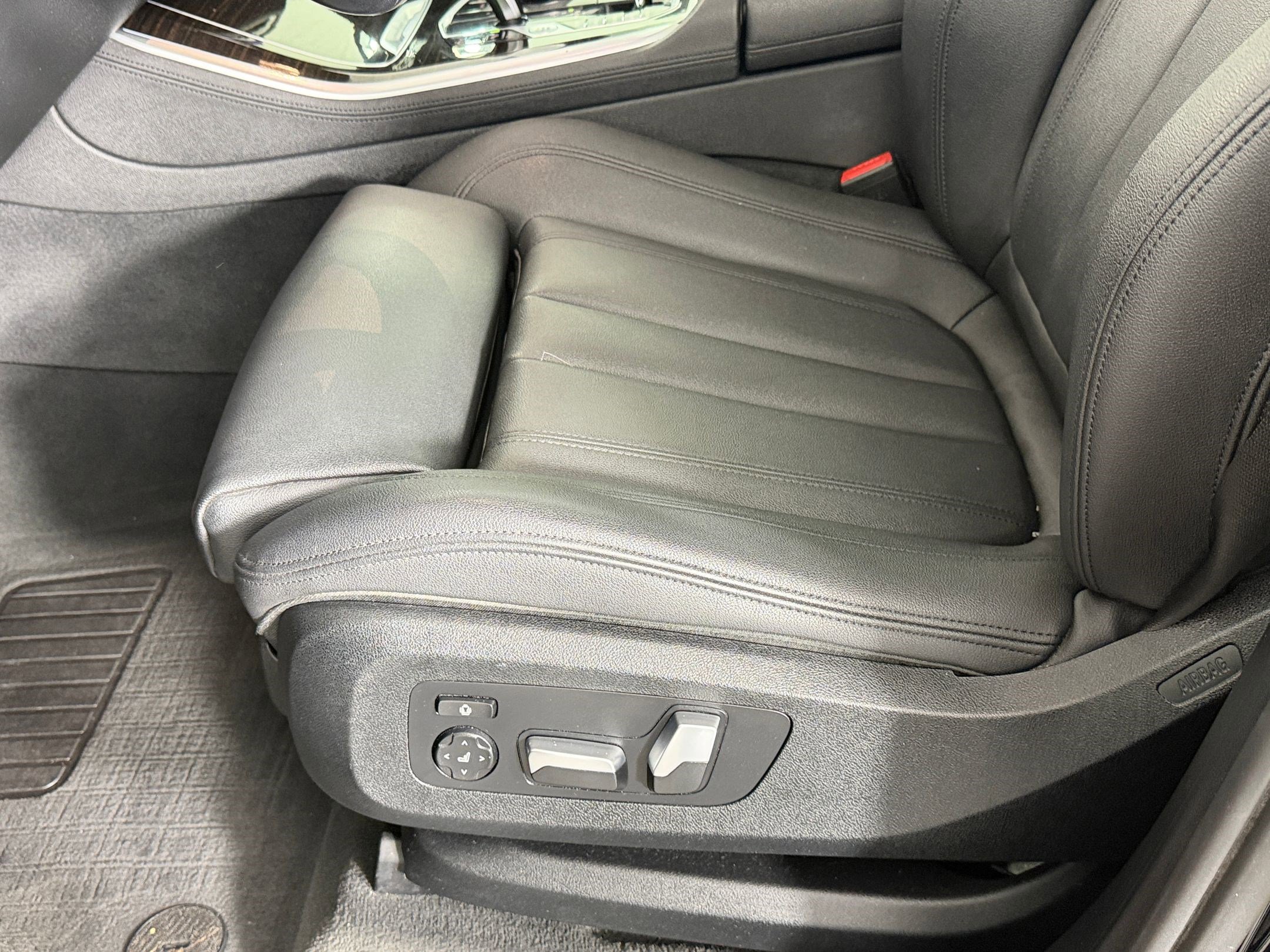 Used 2020 BMW X5 sDrive40i image 13