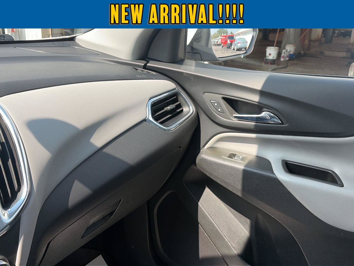 Used 2023 Chevrolet Equinox LT AWD/4WD image 28