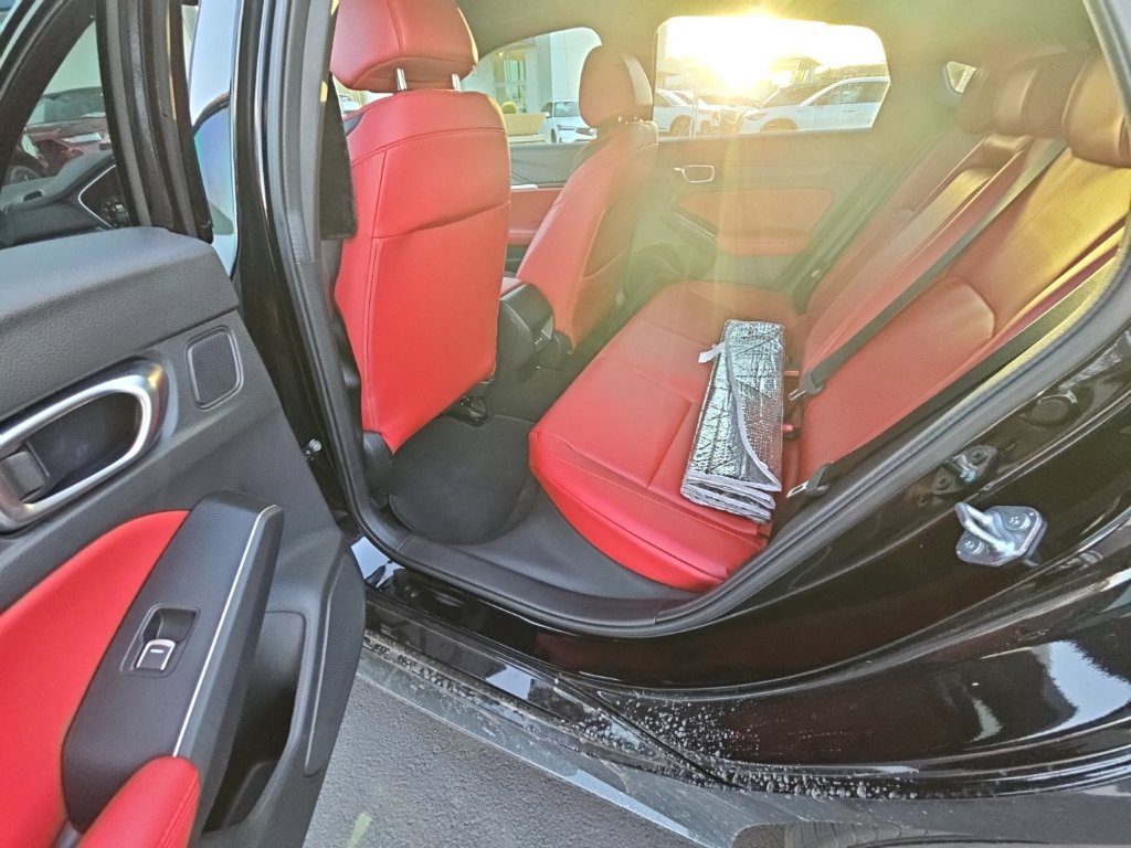 Used 2026 Acura Integra A-Spec w/ Technology Package FWD image 9