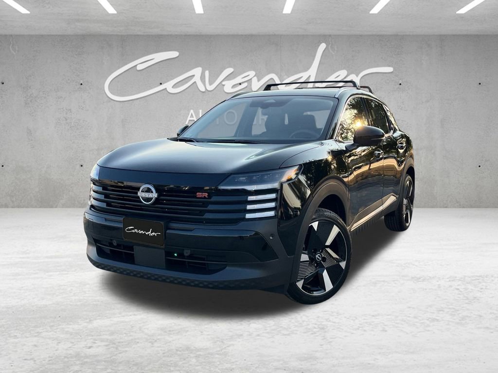 New 2026 Nissan Kicks SR w/ Cold Weather Package