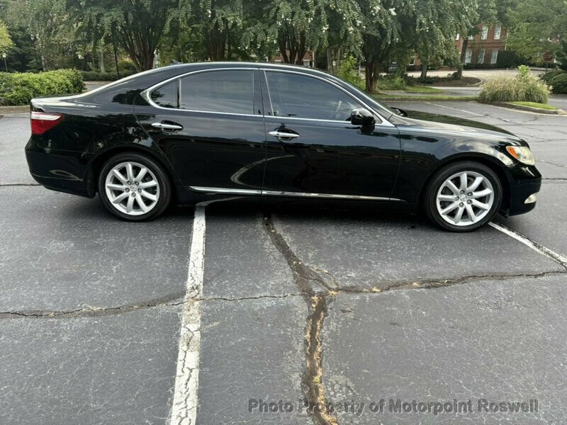 Used 2008 Lexus LS 460 RWD image 5