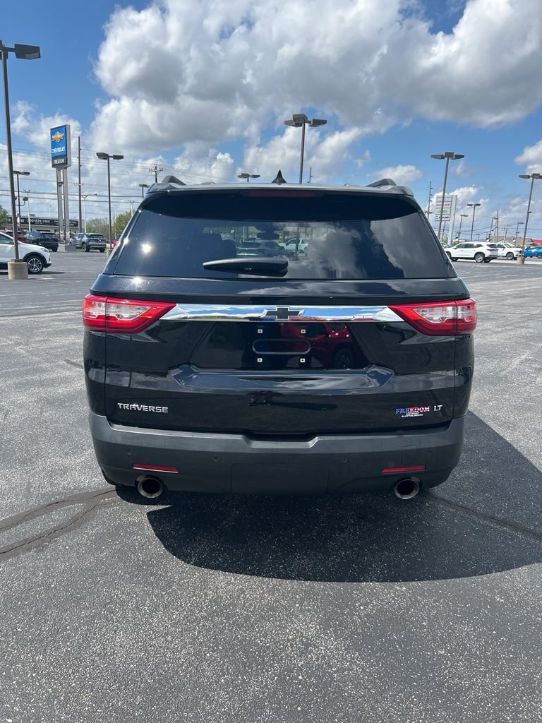 Used 2020 Chevrolet Traverse LT FWD image 12