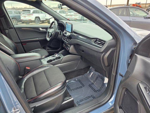 Used 2024 Ford Escape ST-Line AWD/4WD image 17