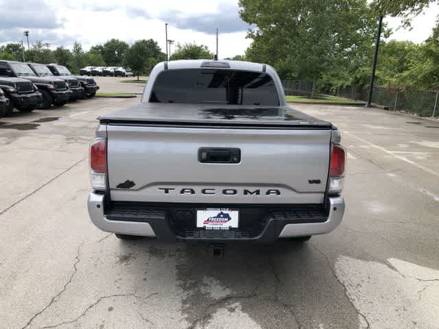 Used 2021 Toyota Tacoma TRD Off-Road w/ Technology Package AWD/4WD image 5