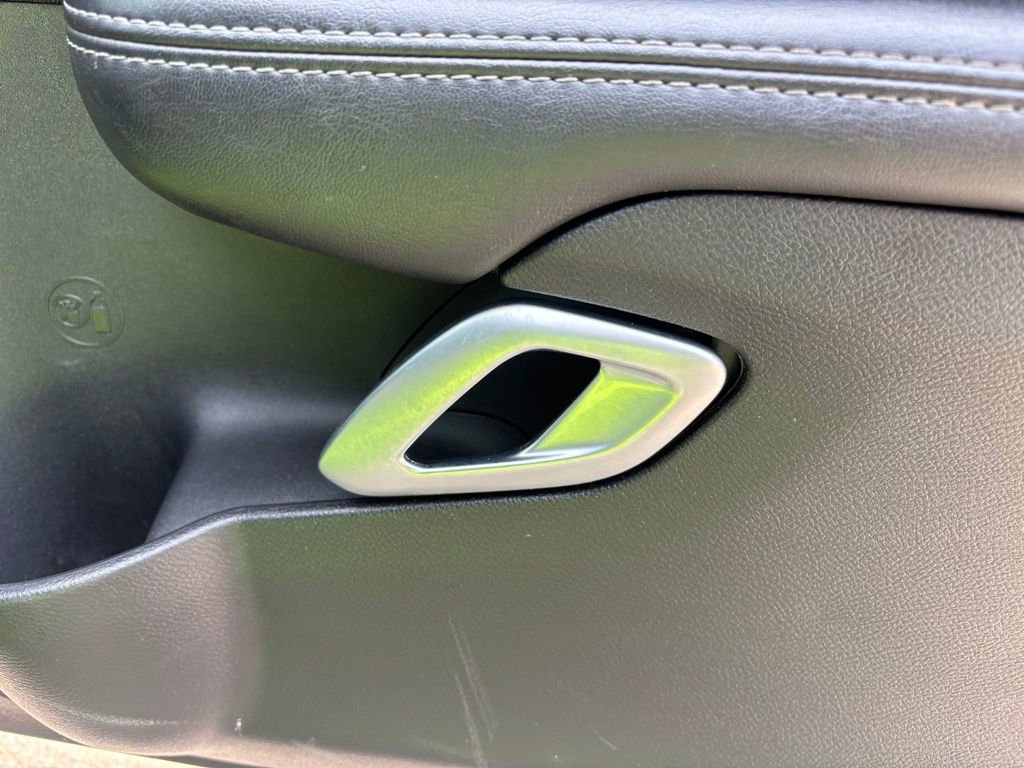 Used 2023 Dodge Challenger SXT image 34