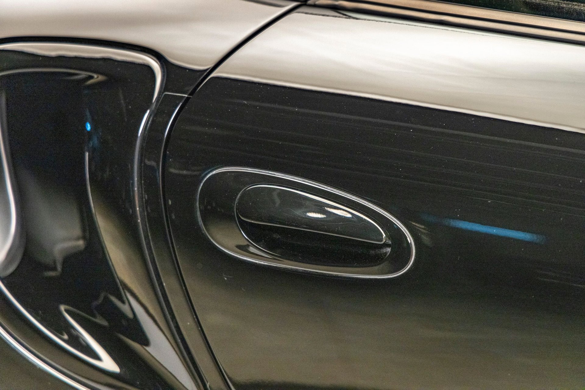 Used 2003 Porsche 911 Turbo image 36