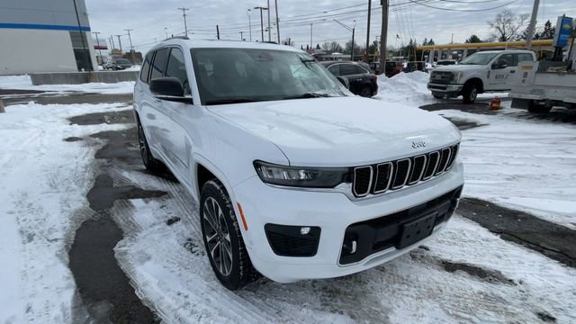 Used 2021 Jeep Grand Cherokee L Overland w/ Luxury Tech Group IV image 4