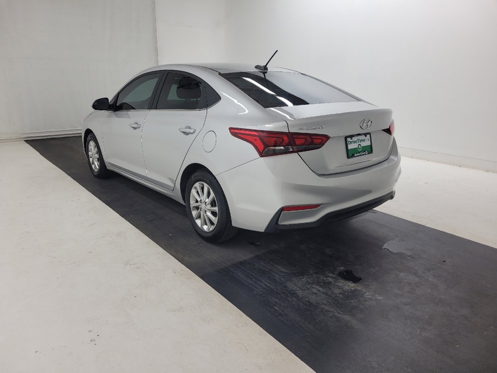 Used 2022 Hyundai Accent SEL FWD image 5