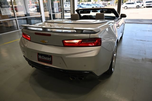 Used 2017 Chevrolet Camaro SS RWD image 5