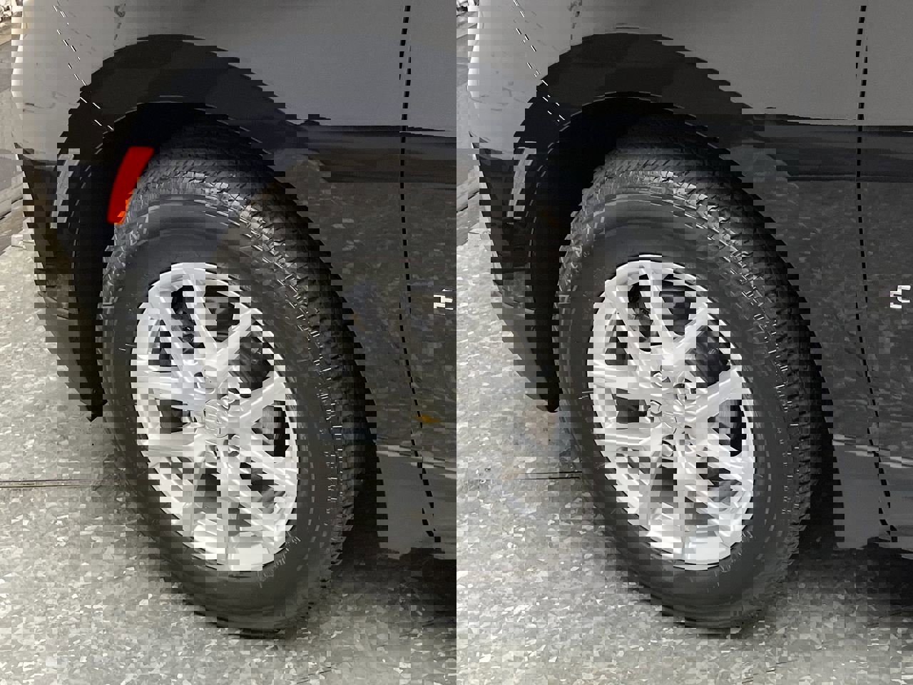 Certified 2023 Chevrolet Equinox LT image 31