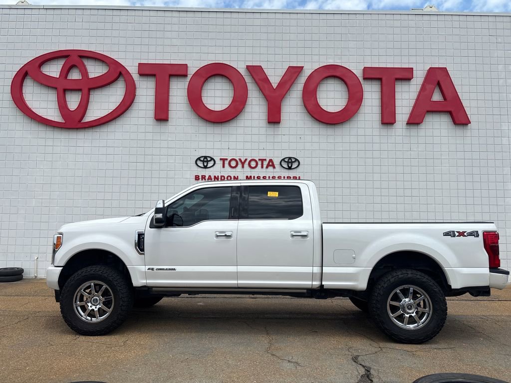 Used 2019 Ford F250 Platinum AWD/4WD image 4