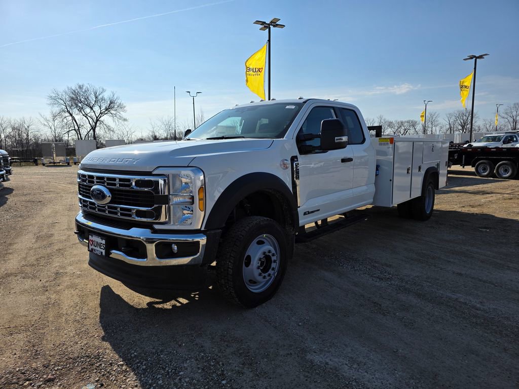 New 2026 Ford F550 4x4 Supercab Super Duty image 4
