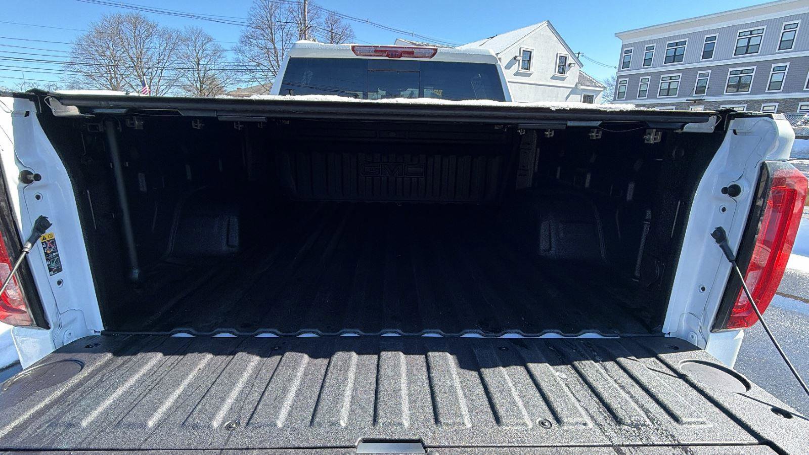 Certified 2025 GMC Sierra 1500 AT4 w/ Technology Package image 11