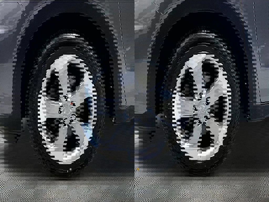 Used 2019 Honda HR-V LX image 28