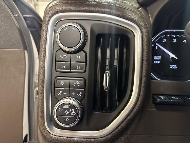 Used 2019 GMC Sierra 1500 Denali w/ Denali Ultimate Package AWD/4WD image 14