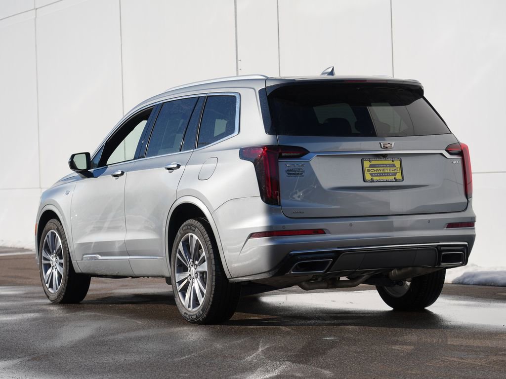 Used 2025 Cadillac XT6 Premium Luxury image 5