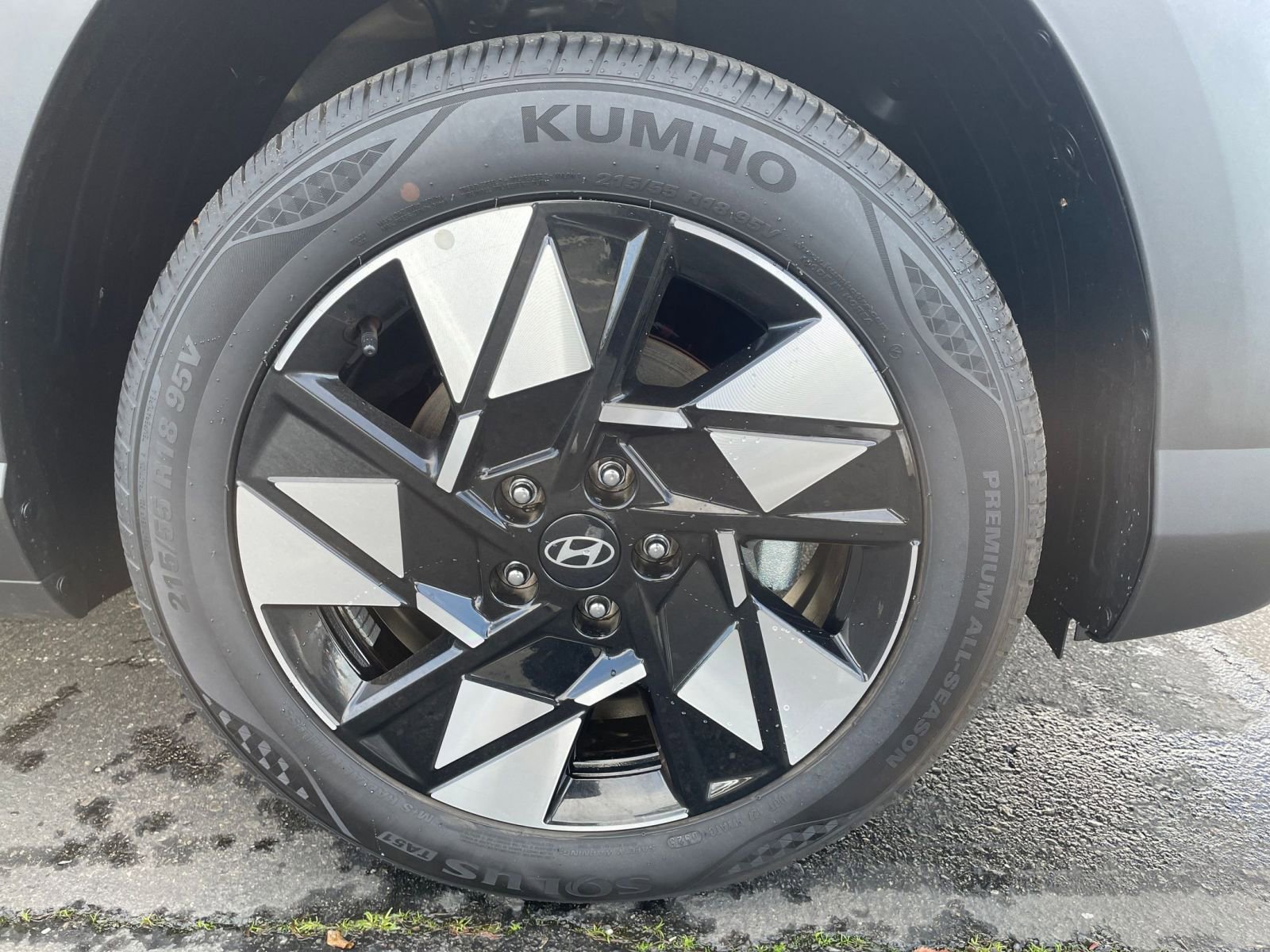 Used 2025 Hyundai Kona SEL image 30