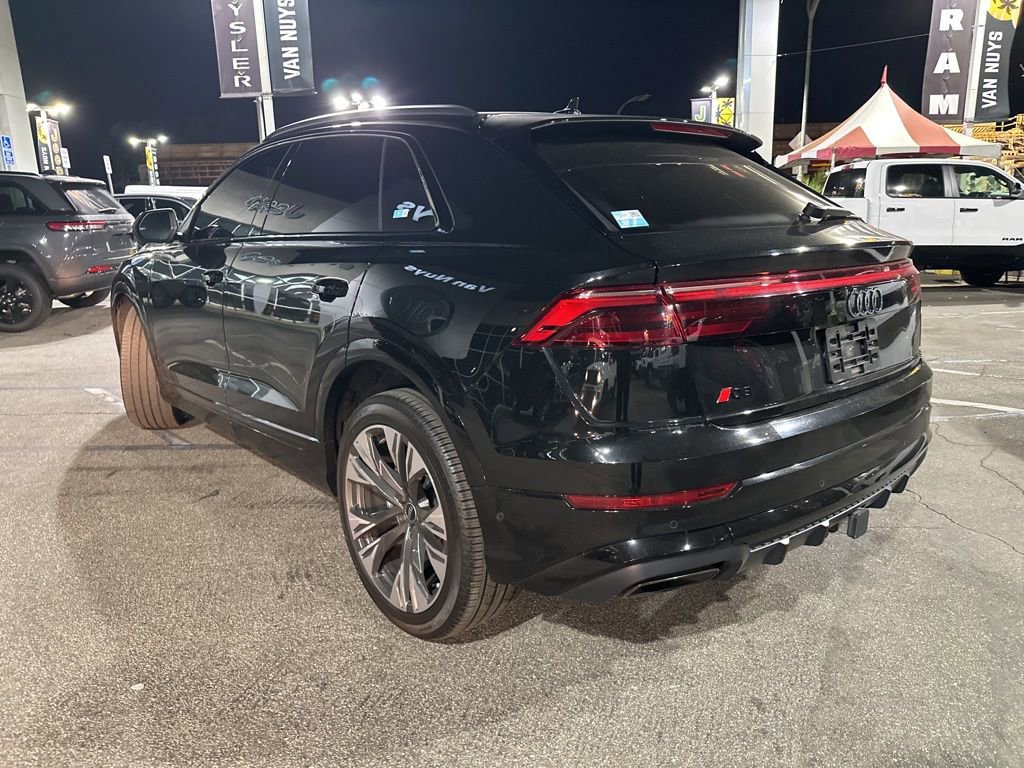 Used 2024 Audi Q8 Premium Plus w/ Premium Plus Package image 4