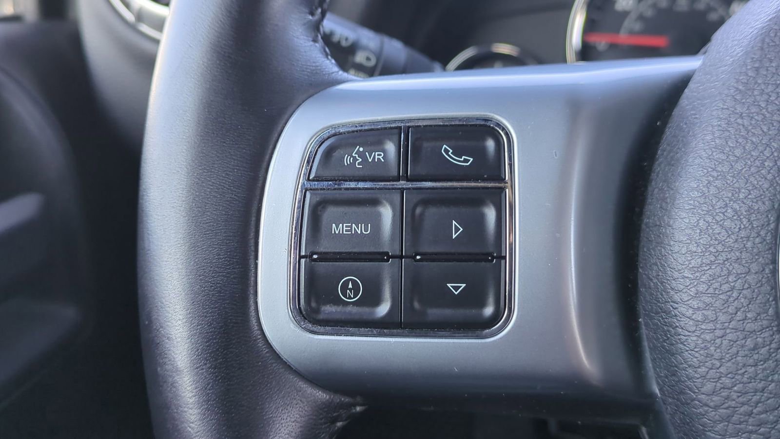 Used 2016 Jeep Wrangler Unlimited Rubicon image 28