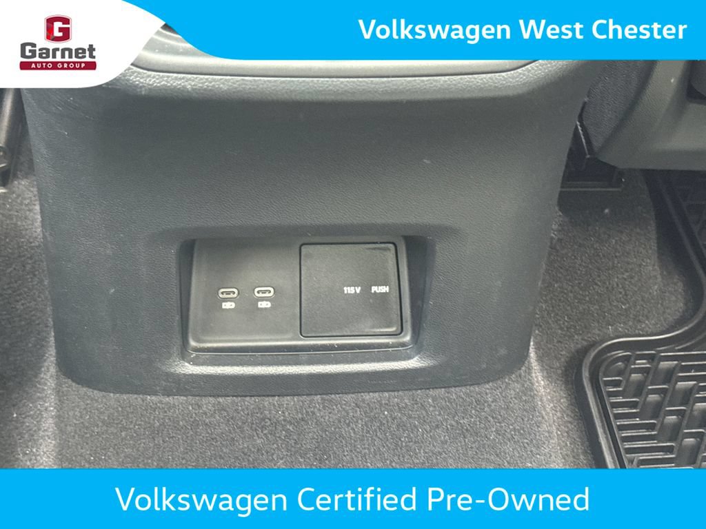 Certified 2024 Volkswagen Atlas SEL Premium R-Line AWD/4WD image 41