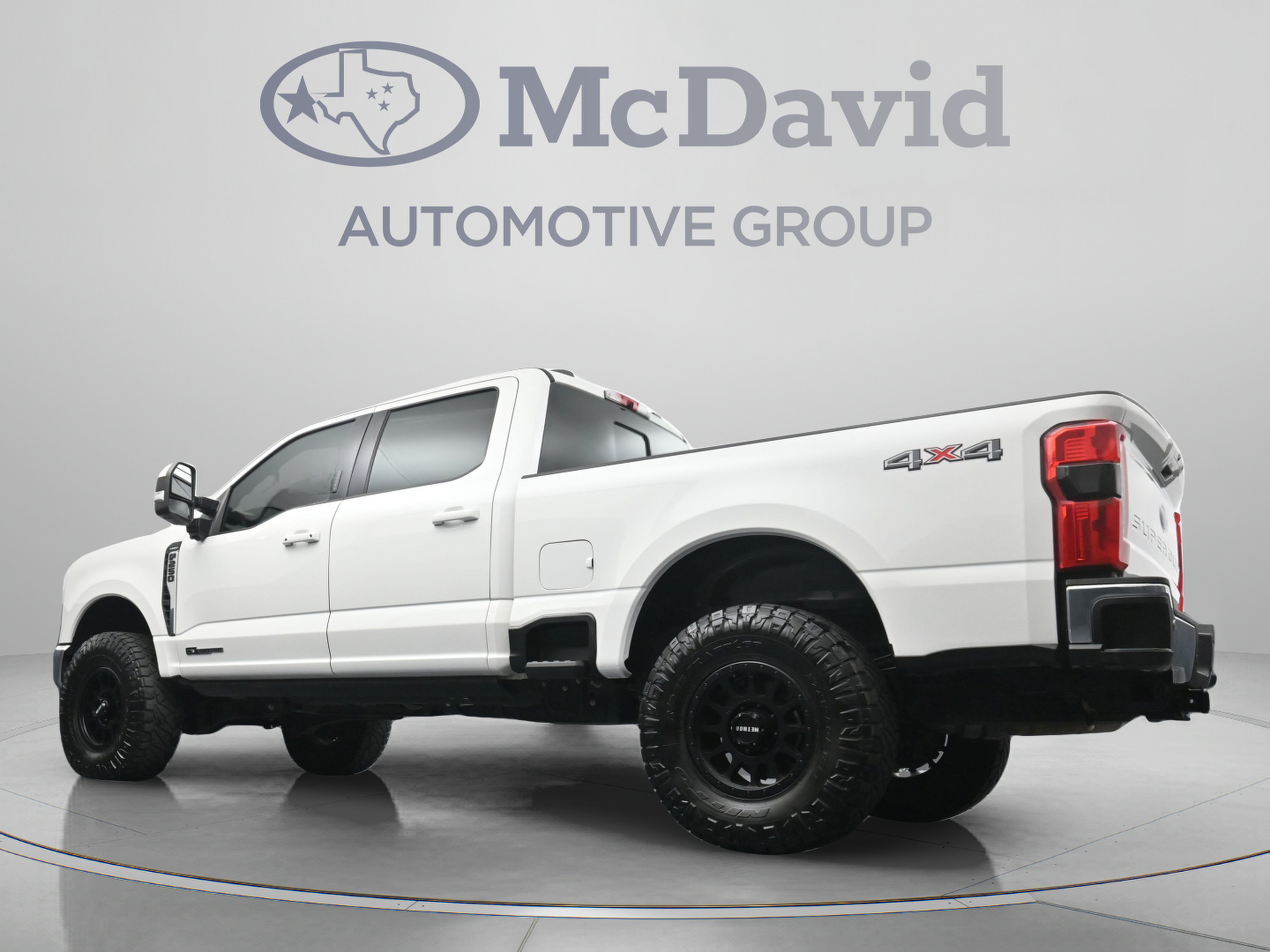 Used 2023 Ford F250 Lariat w/ Snow Plow/Camper Package AWD/4WD image 28