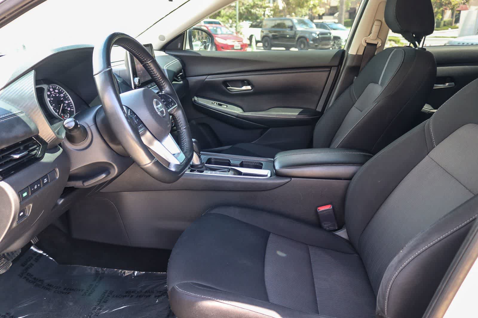 Used 2023 Nissan Sentra SV w/ All-Weather Package FWD image 18