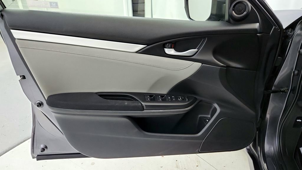 Used 2018 Honda Civic EX-T image 21