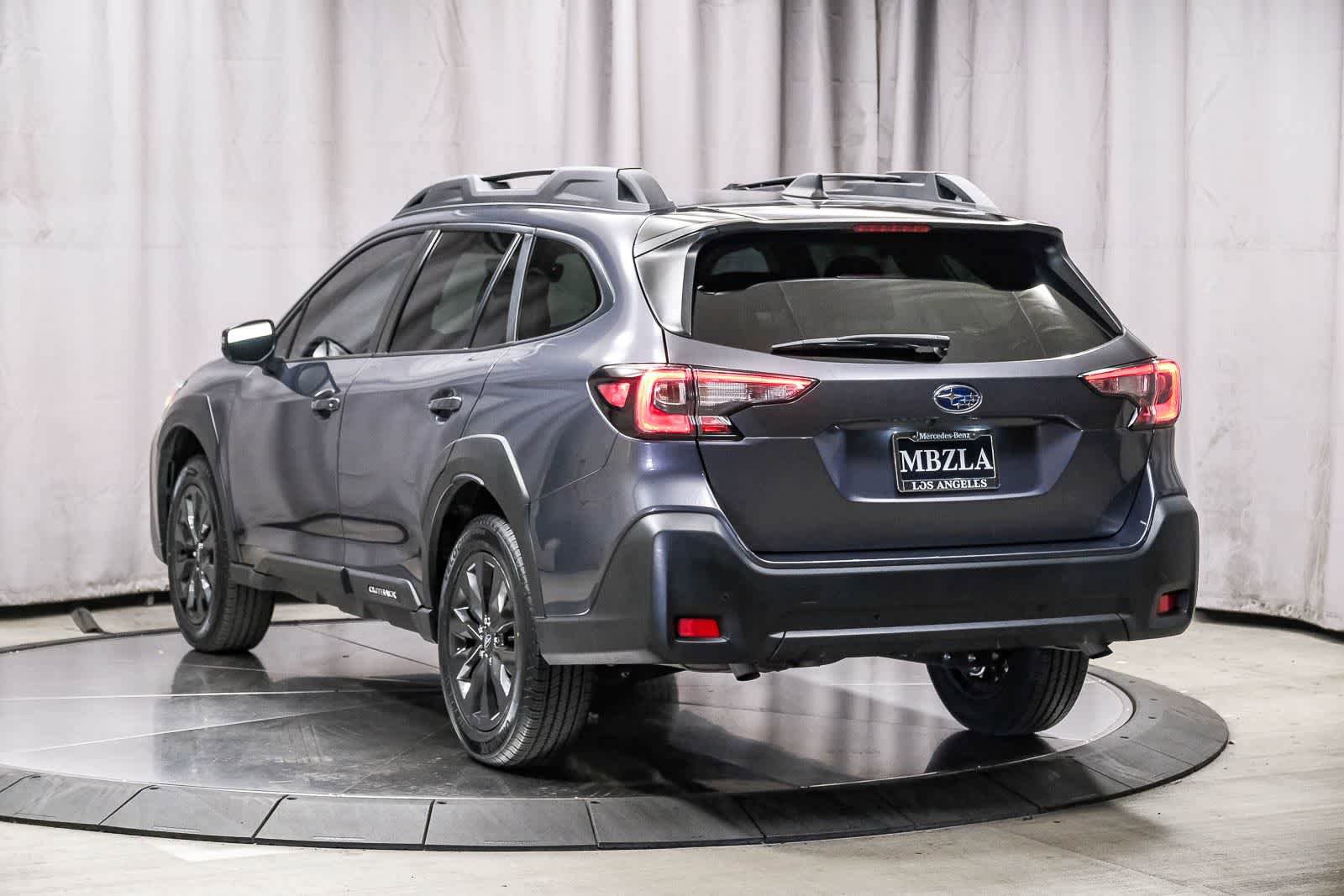 Used 2023 Subaru Outback Onyx Edition XT AWD/4WD image 2