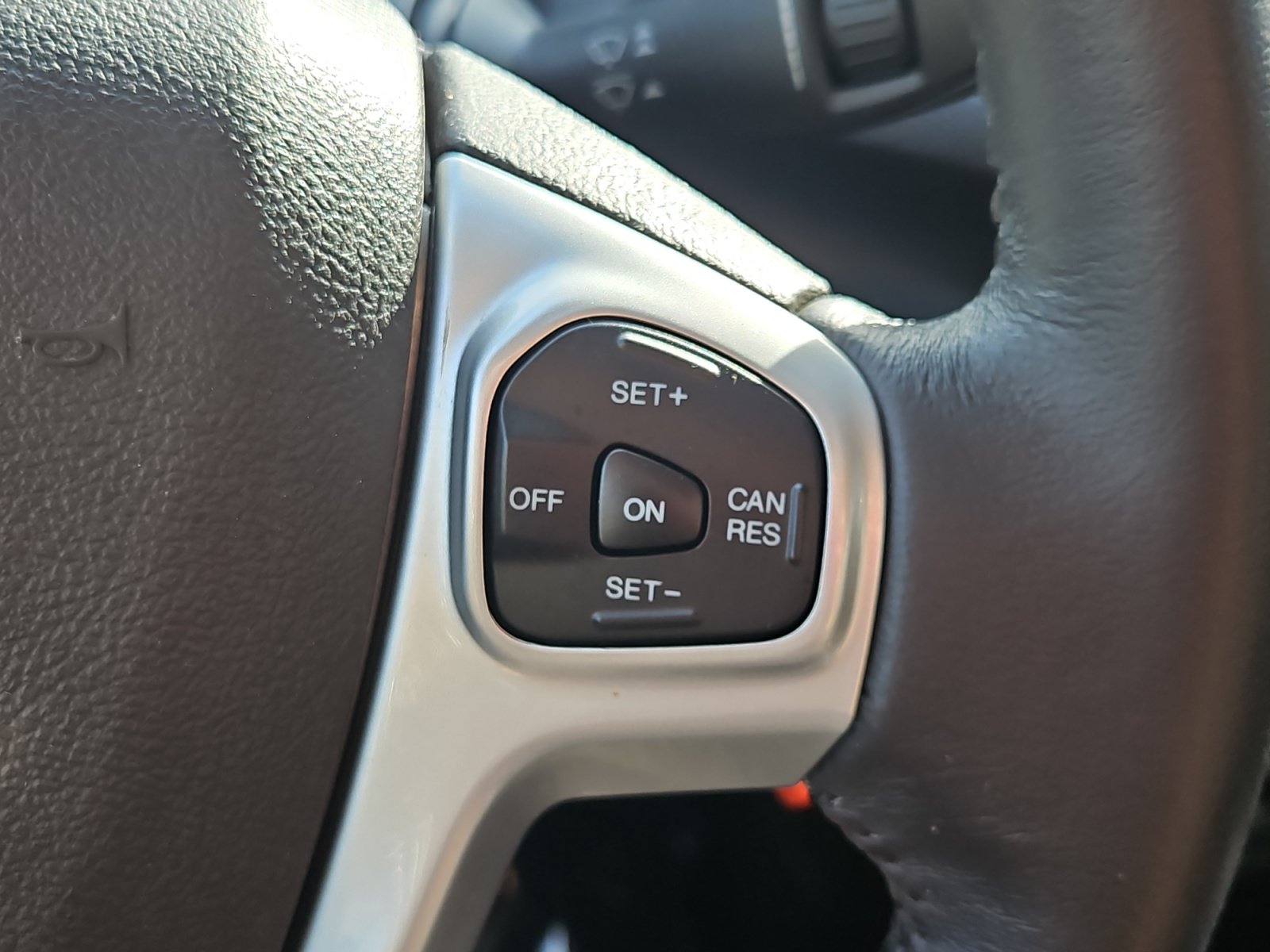 Used 2015 Ford Fiesta SE FWD image 22