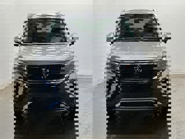 Certified 2023 Volkswagen Taos SE image 28