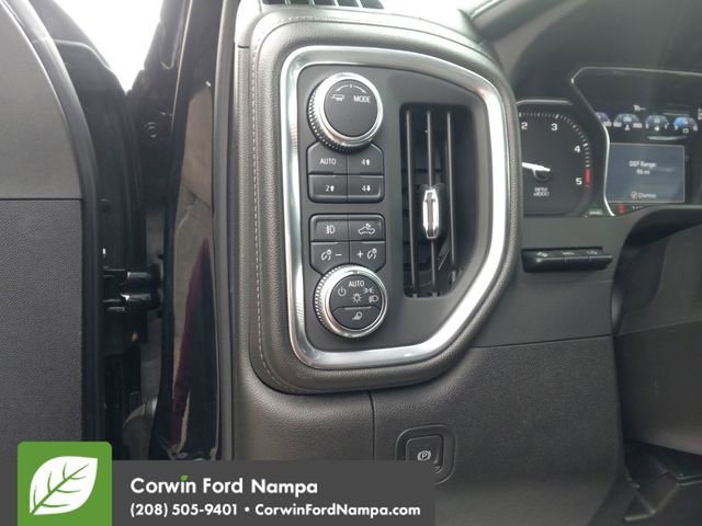 Used 2023 GMC Sierra 3500 Denali w/ Denali Ultimate Package image 13