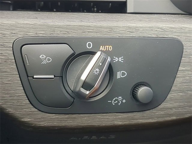 Used 2024 Audi A4 2.0T Premium Plus image 27