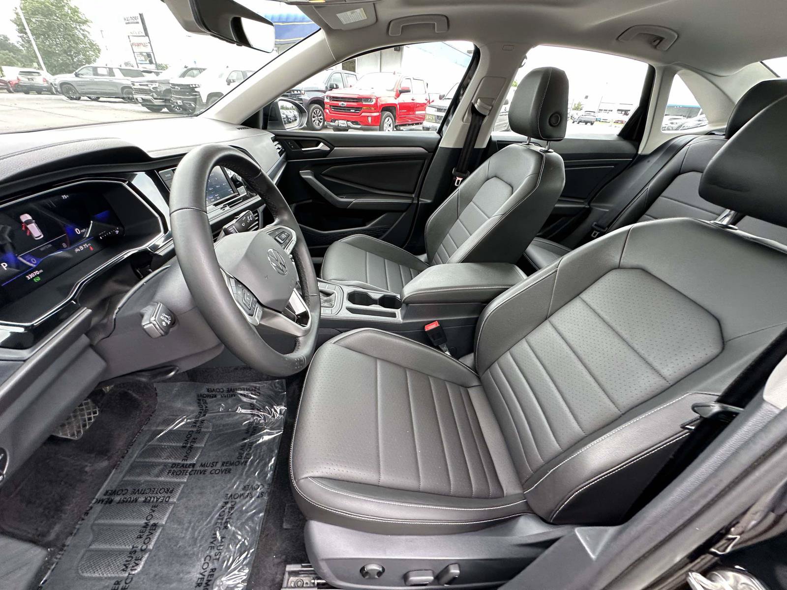 Used 2023 Volkswagen Jetta SE FWD image 24