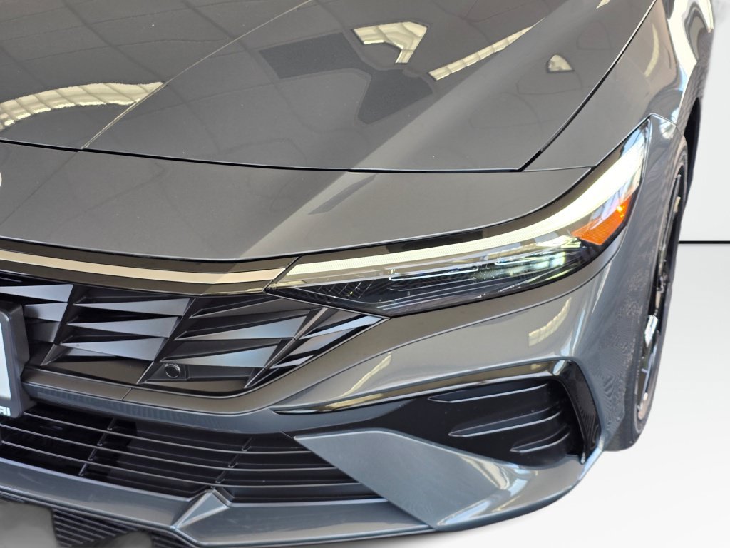 New 2026 Hyundai Elantra SEL Sport Premium FWD image 11