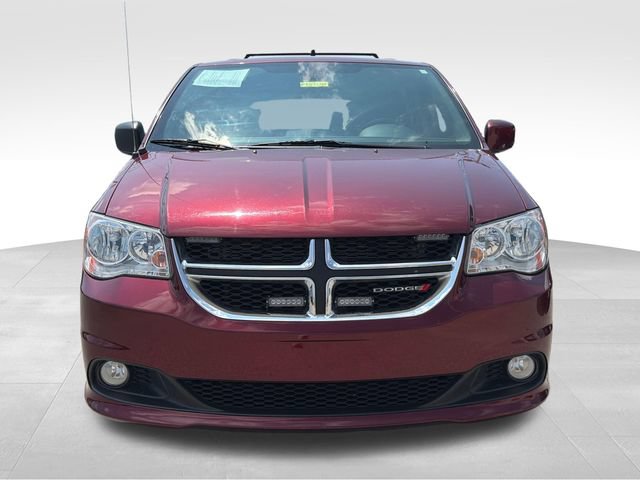 Used 2020 Dodge Grand Caravan SXT FWD video 2