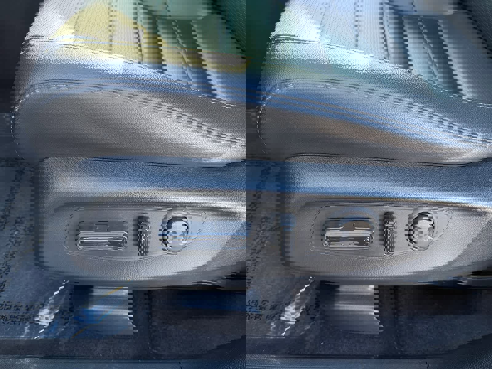 Used 2024 Honda CR-V EX-L image 15