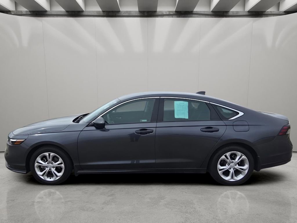 Used 2025 Honda Accord LX image 2